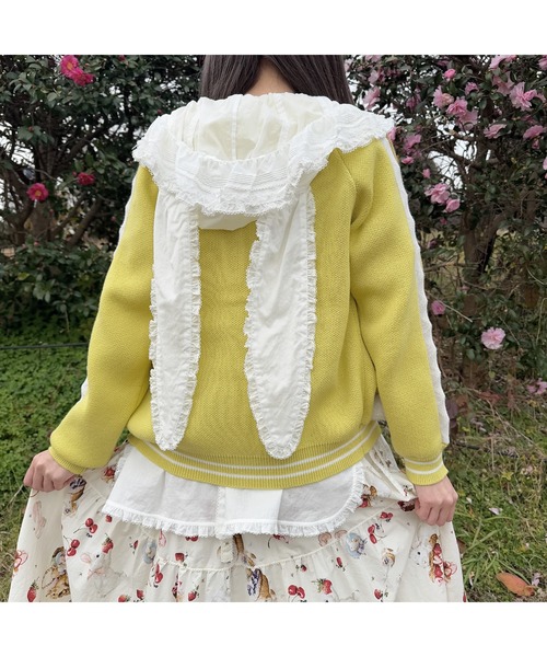 ピンクハウス うさぎの耳フード付きローンタブリエ PINK HOUSE（ピンクハウス）の「うさぎの耳フード付きローンタブリエ