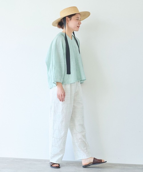 yuni(ユニ )の「Vネックブラウス(シャツ/ブラウス・レディース・グリーン/ブラック/ネイビー/ブラウン/その他・FREE)」の18枚目の写真