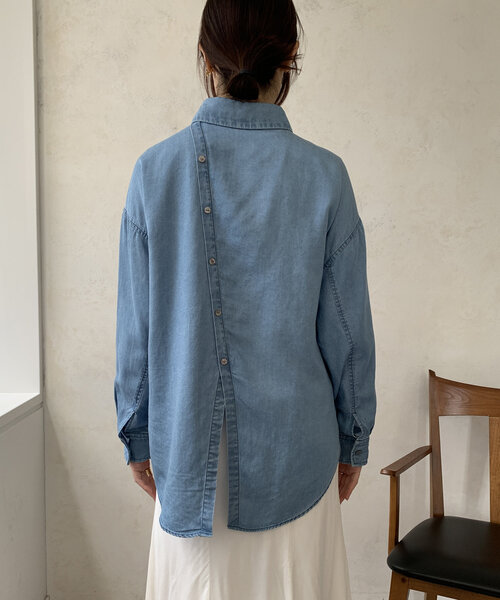 DouDou（ドゥドゥ）の「【新色追加/WEB限定】バックボタンリヨセルデニムシャツ（シャツ/ブラウス・レディース・ブルー系その他/インディゴブルー/ブラック・FREE）」の19枚目の写真