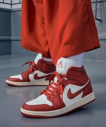 JORDAN BRAND(W[_uh)̃GA W[_ 1 MID SE EBYV[Y / Air Jordan 1 Mid SE Women's Shoes HJ9337-106 Sail(Xj[J[)