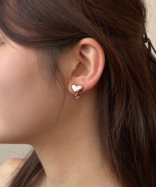 FOREVER 21(フォーエバー トゥエンティーワン)の「ハートデザインイヤリング4(イヤリング・レディース・ピンク/シルバー/ゴールド・FREE)」の7枚目の写真