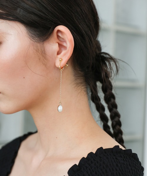 select MOCA(セレクトモカ)の「淡水パールメタルコーティングイヤリング(イヤリング・レディース・シルバー/ゴールド・FREE)」の8枚目の写真