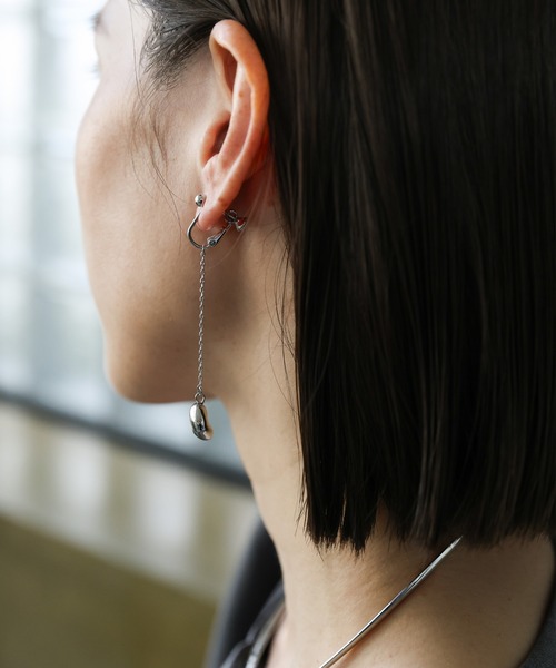 select MOCA(セレクトモカ)の「淡水パールメタルコーティングイヤリング(イヤリング・レディース・シルバー/ゴールド・FREE)」の16枚目の写真