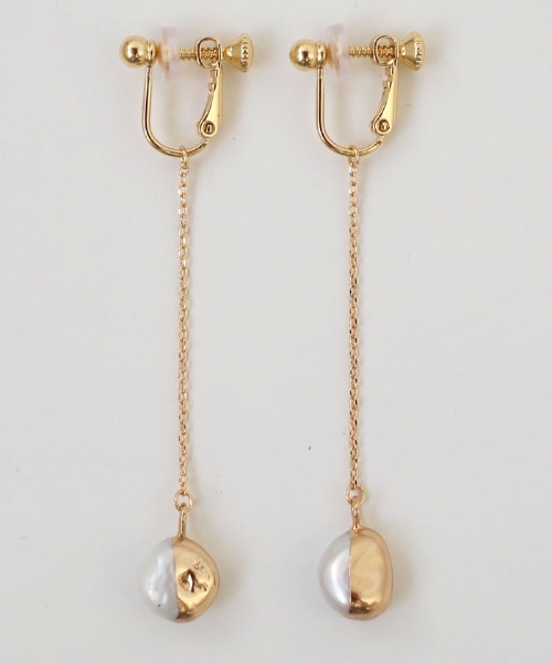 select MOCA(セレクトモカ)の「淡水パールメタルコーティングイヤリング(イヤリング・レディース・シルバー/ゴールド・FREE)」の18枚目の写真