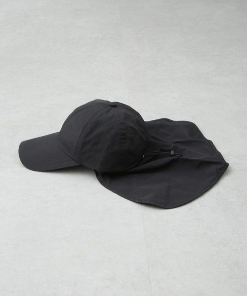 NANO universe（ナノユニバース）の「UVカット撥水サンシェードキャップ（キャップ・レディース・ブラック/アイボリー/ライトカーキ・FREE）」の11枚目の写真