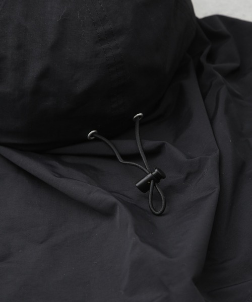 NANO universe（ナノユニバース）の「UVカット撥水サンシェードキャップ（キャップ・レディース・ブラック/アイボリー/ライトカーキ・FREE）」の19枚目の写真