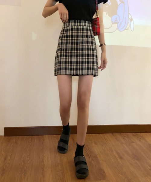 2色展開♥ふんわりシルエットのミニ丈スカート/追跡有 クラシカルチェック◎美シルエットミニスカート（スカート