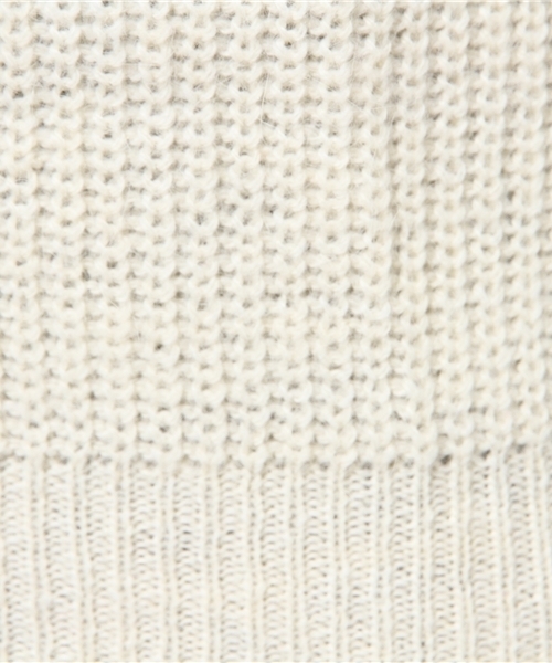 & by P&D（アンドバイピーアンドディー）の「アンゴラ混ニット（ニット/セーター・レディース・グレー/ホワイト/ピンク・38）」の9枚目の写真