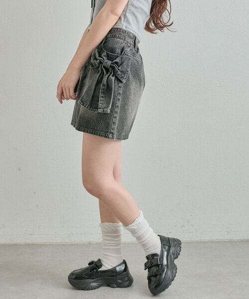 OLIVE des OLIVE（オリーブデオリーブ）の「ビッグリボンミニスカート（スカート・レディース・ブルー/ブラック/インディゴブルー・FREE）」の6枚目の写真