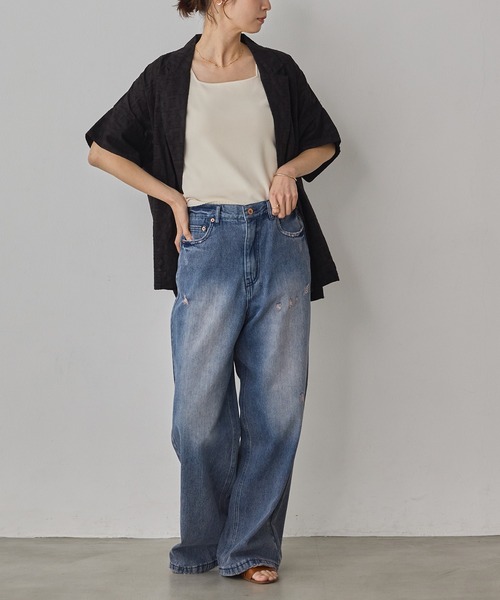 hunch(ハンチ)の「ダメージデニム ゆるストレートパンツ(デニムパンツ・レディース・ブラック/ライトグレー/ライトインディゴブルー/ワンウォッシュ/ブルー系その他・FREE)」の21枚目の写真