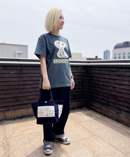 SNOOPY×OLD BETTY'S（スヌーピーカケルオールドベティーズ）の「SNOOPY Heavy Canvas Lunch Bag (HOUSE)（トートバッグ・レディース・ネイビー/キャメル/オリーブ・FREE）」の6枚目の写真