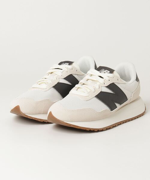NEW BALANCE(ニューバランス)の「237(スニーカー・メンズ・ホワイト×ブルー/ホワイト×ブラック・23.0cm/22.5cm/24.0cm/23.5cm/29.0cm/28.5cm/28.0cm/27.5cm/27.0cm/26.5cm/26.0cm/25.5cm/25.0cm/24.5cm)」の3枚目の写真