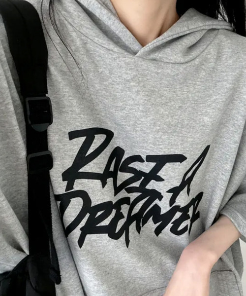 2点まとめ専用☆古着リメイク☆ ロックファッション☆個性的☆半袖パーカー☆手縫い 平成初期フェアリーグランジy2k V系 原宿系 斜めジップ