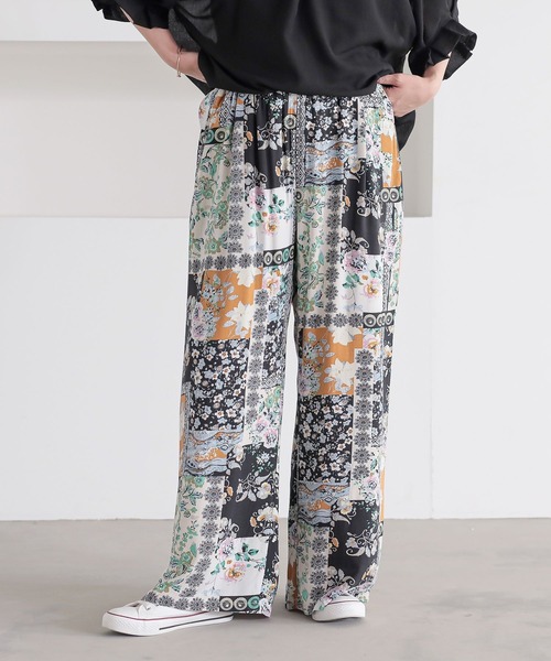 n'OrLABEL(ノアールレーベル)の「『リゾート総柄プリントワイドパンツ』(その他パンツ・レディース・グリーン/オレンジ/マルチ・2/1)」の21枚目の写真
