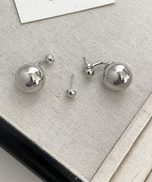Miniministore(ミニミニストア)の「メタルボールピアス きれいめ 一粒ピアス(ピアス(両耳用)・レディース・シルバー/ゴールド・FREE)」の8枚目の写真