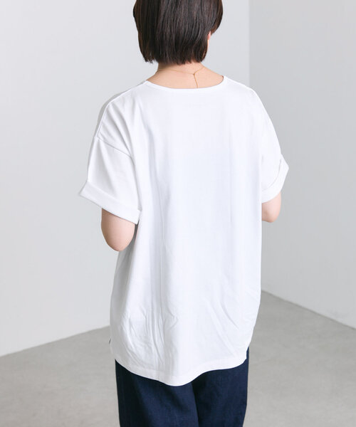 ear PAPILLONNER（イアパピヨネ）の「sampo×ear ワオキツネザル/刺しゅうTシャツ（Tシャツ/カットソー・レディース・ホワイト・FREE）」の6枚目の写真