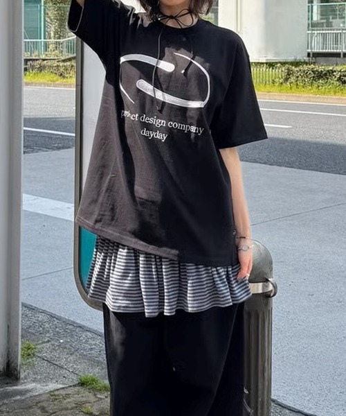 DAYDAY（デイデイ）の「スピンロゴ S/S Ｔシャツ（Tシャツ/カットソー・レディース・ブラック/ホワイト・XL/L/M）」の3枚目の写真