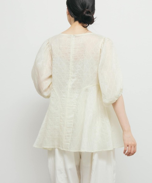 KBF(ケイビーエフ)の「パネルラインシアーブラウス(シャツ/ブラウス・レディース・ブラック/ブルー/アイボリー・ONE)」の6枚目の写真