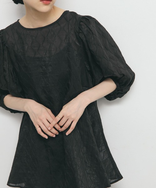 KBF(ケイビーエフ)の「パネルラインシアーブラウス(シャツ/ブラウス・レディース・ブラック/ブルー/アイボリー・ONE)」の10枚目の写真