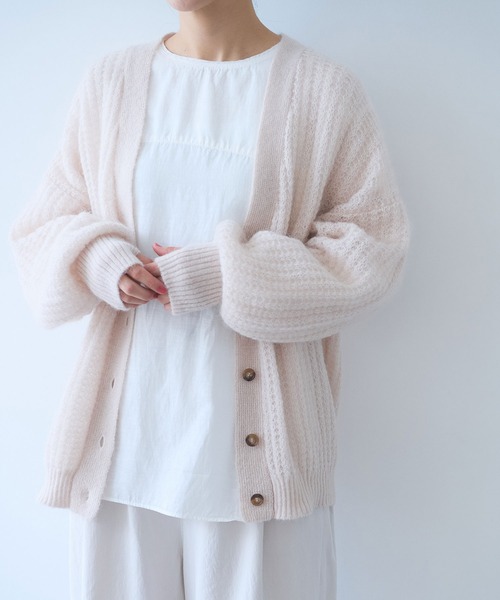 yuni（ユニ　）の「ウール/mohair/ナイロン カーディガン（カーディガン/ボレロ・レディース・ベージュ/ピンク・FREE）」の2枚目の写真