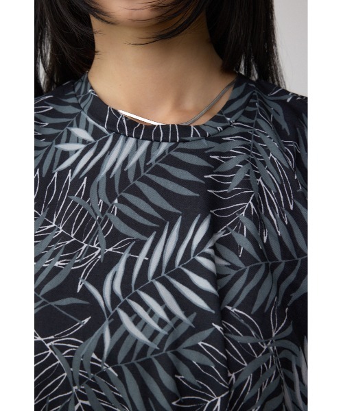 AZUL by moussy(アズールバイマウジー)の「C/T冷感アシメギャザートップス(Tシャツ/カットソー・レディース・ブラック/ブラック系その他/ライトグレー・FREE)」の19枚目の写真