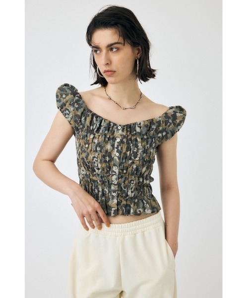 MOUSSY(マウジー)の「OPEN NECK GATHER ブラウス(シャツ/ブラウス・レディース・ホワイト/グリーン系その他2/ブラック・FREE)」の3枚目の写真