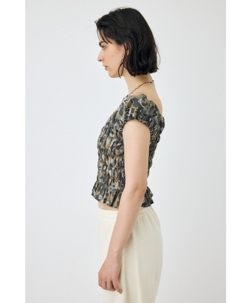MOUSSY(マウジー)の「OPEN NECK GATHER ブラウス(シャツ/ブラウス・レディース・ホワイト/グリーン系その他2/ブラック・FREE)」の18枚目の写真