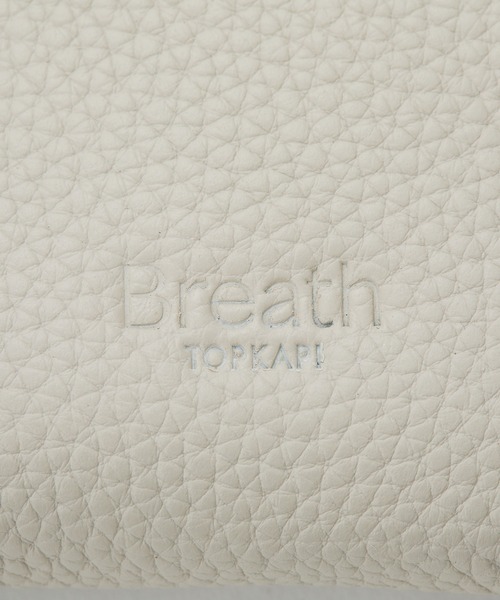 Breath TOPKAPI(ブレストプカピ)の「【Breath TOPKAPI】シュリンクレザー ハーフムーン ショルダーバッグ / チャーム付き(ショルダーバッグ・レディース・ブラック/ライトカーキ/グレイッシュベージュ/オフホワイト・FREE)」の11枚目の写真