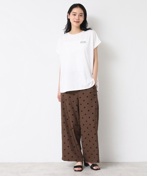 Dessin(デッサン)の「【洗える】フレンチスリーブロゴ入りTシャツ(Tシャツ/カットソー・レディース・ブラック系2/ホワイト系/ブラック・00/01/02/03)」の6枚目の写真