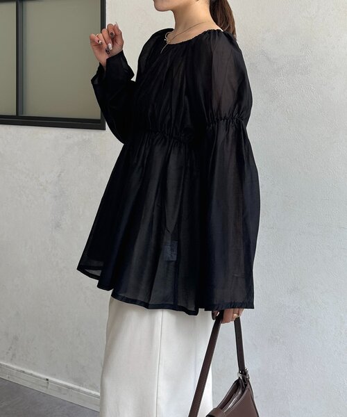 Thevon（ゼボン）の「シアーシャーリングチュニックブラウス（シャツ/ブラウス・レディース・ブラウン/ブラック/アイボリー・FREE）」の17枚目の写真