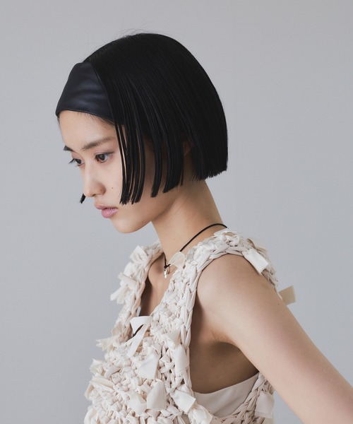 ADAM ET ROPE'(アダムエロペ)の「【サステナブル】ヘアバンド(ヘアバンド・レディース・ダークブラウン/ブラック・FREE)」の7枚目の写真