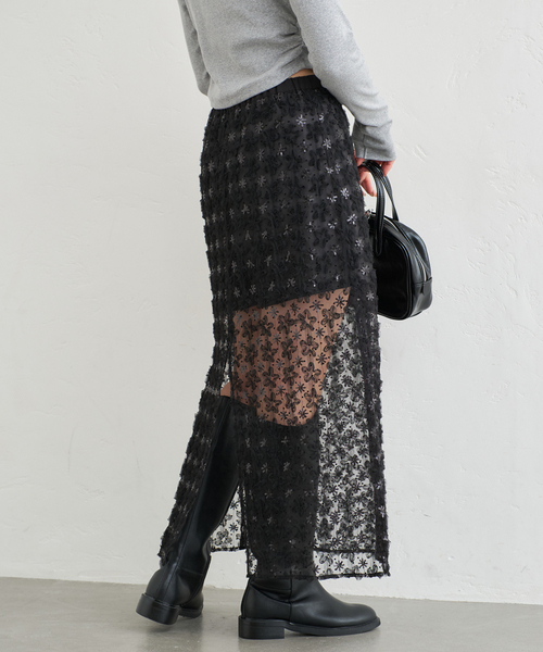 U by SPICK&SPAN(ユーバイスピックアンドスパン)の「フラワーチュールシアースカート(スカート・レディース・ホワイト/ブラック・FREE)」の18枚目の写真