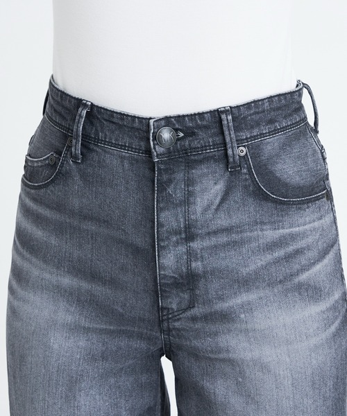 YANUK（ヤヌーク）の「ワイドストレート"LILITH"（デニムパンツ・レディース・グレー・21inch/22inch/23inch/24inch/25inch/26inch/27inch）」の7枚目の写真