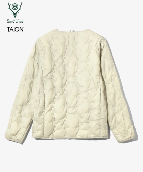 TAION（タイオン）の「【TAION(タイオン)×South2 West8(サウスツーウエストエイト) 】〈ユニセックス〉クルーネック ジップダウンジャケット（ダウンジャケット/コート・メンズ・ブラック/ライトグレー/ダークネイビー・L/M/S/XS）」の11枚目の写真