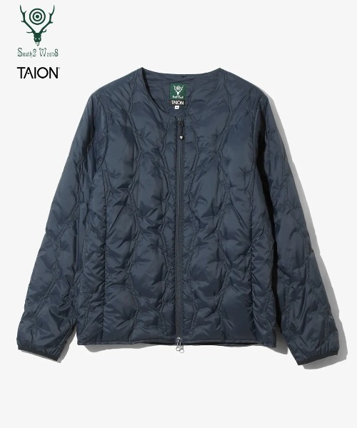 TAION（タイオン）の「【TAION(タイオン)×South2 West8(サウスツーウエストエイト) 】〈ユニセックス〉クルーネック ジップダウンジャケット（ダウンジャケット/コート・メンズ・ブラック/ライトグレー/ダークネイビー・L/M/S/XS）」の9枚目の写真