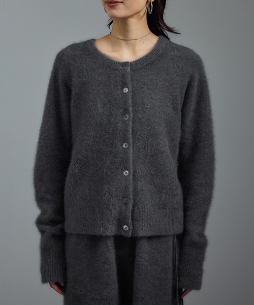 SALON adam et rope'（サロン アダム エ ロペ）の「フォックスカシミヤ