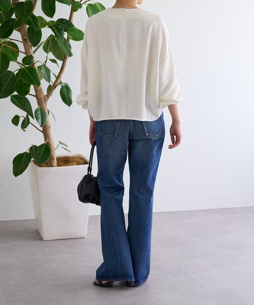 LIVETART（リヴェタート）の「フレアジーンズ（デニムパンツ・レディース・ブルー・1/0）」の8枚目の写真