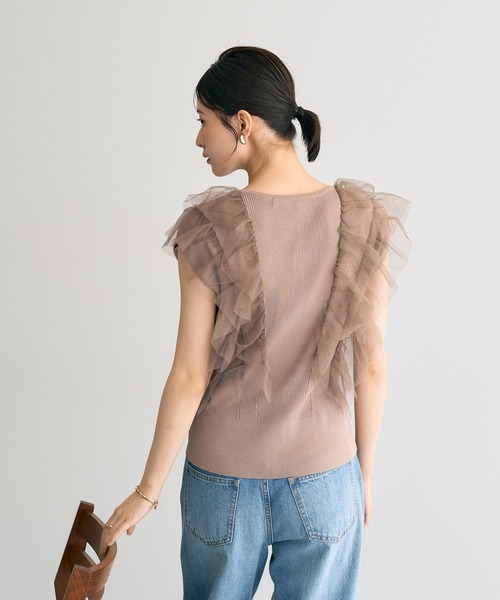 YECCA VECCA（イェッカヴェッカ）の「チュールラッフルノースリーブカーディガン（カーディガン/ボレロ・レディース・ブラック/ブラウン/ベージュ・FREE）」の8枚目の写真