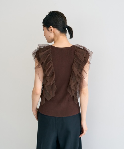 YECCA VECCA（イェッカヴェッカ）の「チュールラッフルノースリーブカーディガン（カーディガン/ボレロ・レディース・ブラック/ブラウン/ベージュ・FREE）」の20枚目の写真