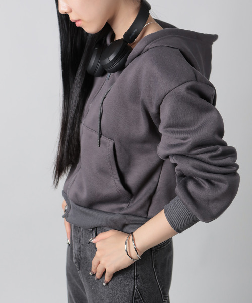 美品◯ルピボット ジップ パーカー チャコール セール】ジップアップ パーカー（パーカー）｜VIVID LADY