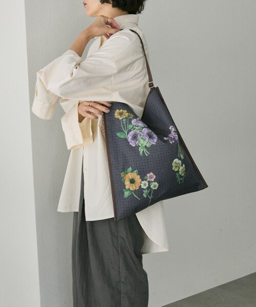 ear PAPILLONNER(イアパピヨネ)の「sampo×earコラボ 2フェイスショルダーバッグ(ショルダーバッグ・レディース・その他・FREE)」の17枚目の写真