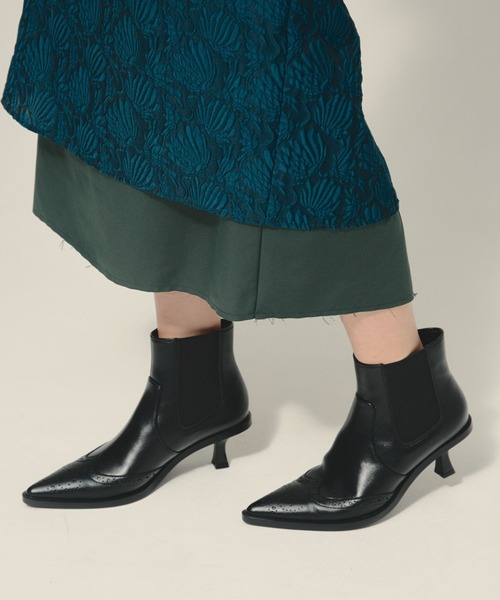 eL(エル)の「【eL】Punching Leather Heel Boots/588030(ブーツ・レディース・ブラック/ブラウン・MEDIUM/LARGE)」の7枚目の写真