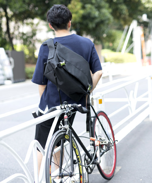 LORINZA ロリンザ メッセンジャーバッグ メンズ LORINZA（ロリンザ）の「【LORINZA】バリスティックメッセンジャーS