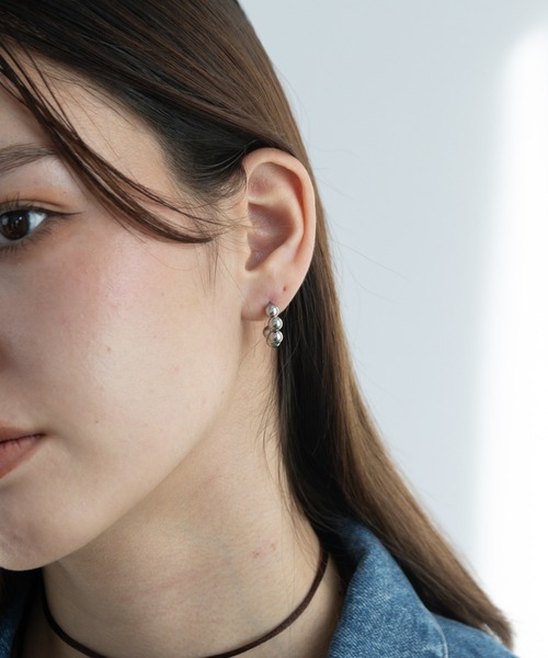 abaskdesign(アバスクデザイン)の「金属アレルギー対応ミニボールスタッドピアス(ピアス(両耳用)・レディース・シルバー/ゴールド・FREE)」の7枚目の写真