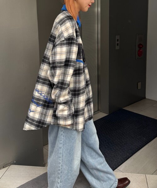 SOUNDSGOOOOD(サウンズグッド)の「【SOUNDS GOOOOD】ネルチェック刺繍フリンジフードウエスタンシャツ(シャツ/ブラウス・レディース・オフホワイト・ONE SIZE)」の7枚目の写真