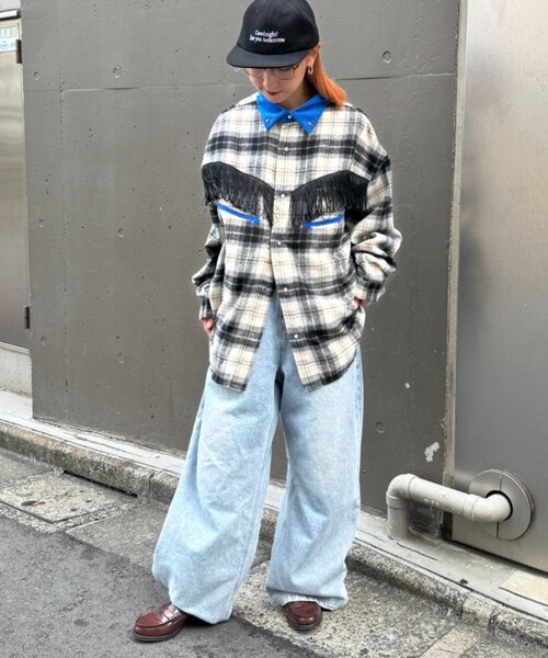 SOUNDSGOOOOD(サウンズグッド)の「【SOUNDS GOOOOD】ネルチェック刺繍フリンジフードウエスタンシャツ(シャツ/ブラウス・レディース・オフホワイト・ONE SIZE)」の8枚目の写真