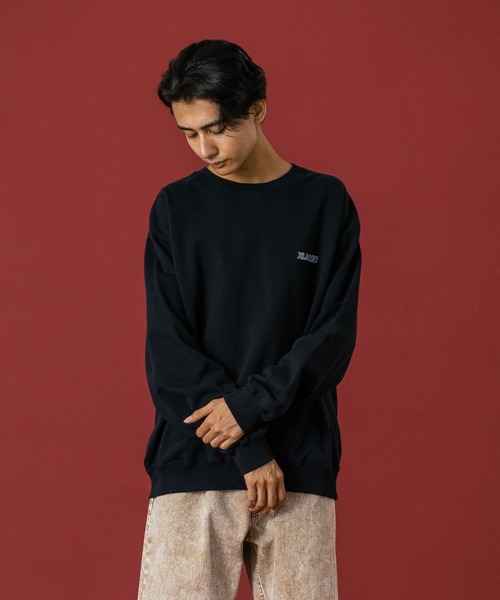 XLARGE（エクストララージ）の「SLANTED OG CREWNECK SWEATSHIRT（スウェット・メンズ・ブラック/ネイビー/アッシュ・S/M/L/XL/XXL）」の9枚目の写真