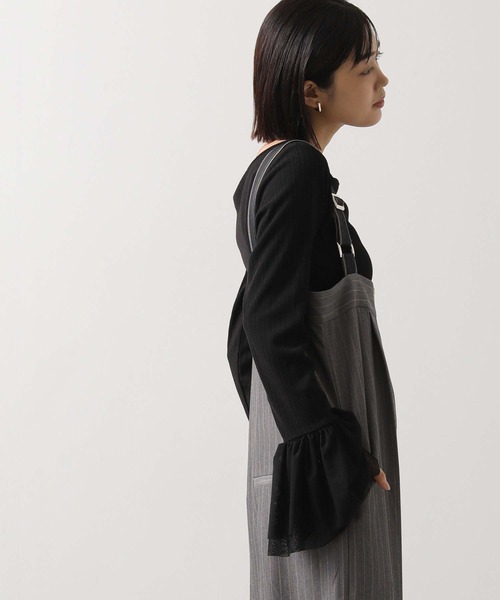 Gready Brilliant(グレディブリリアン)の「LUリブスクエアネックカットソー(Tシャツ/カットソー・レディース・アイボリー/ブラック/キャメル・38)」の17枚目の写真