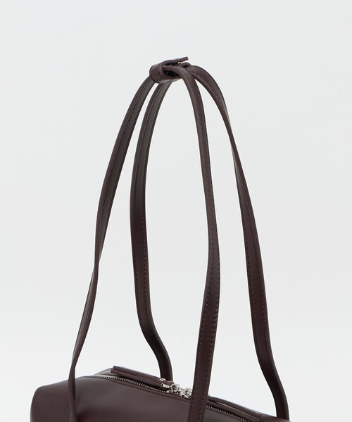 BEAUTY&YOUTH UNITED ARROWS（ビューティーアンドユースユナイテッドアローズ）の「レザーライク ジップ スクエア ボストンバッグ（ボストンバッグ・レディース・ワイン/ブラック・FREE）」の20枚目の写真