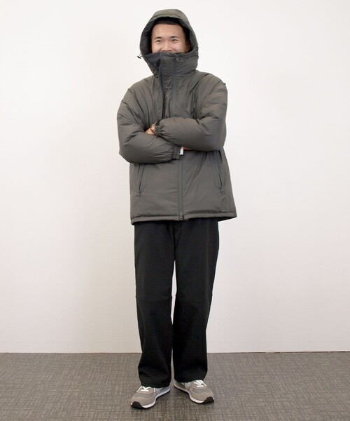 J.PRESS YORK STREET(ジェイプレスヨークストリート)の「【UNISEX】フーデット ダウンジャケット(ダウンジャケット/コート・メンズ・グレー系/ネイビー系・SMALL/MEDIUM/LARGE)」の5枚目の写真